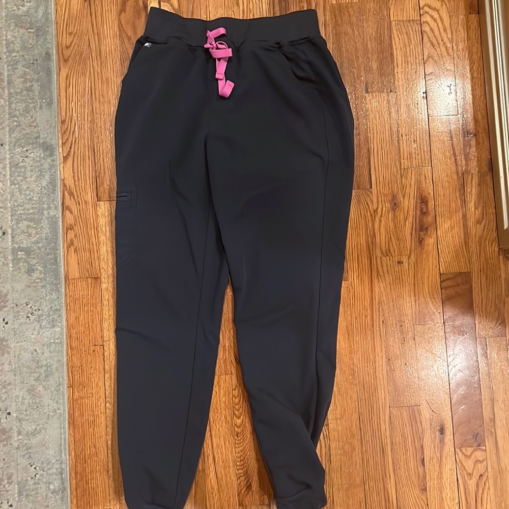 Graphite/charcoal Figs joggers